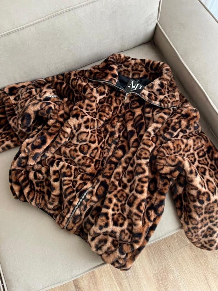 Campera Tanisha Print - Image 10