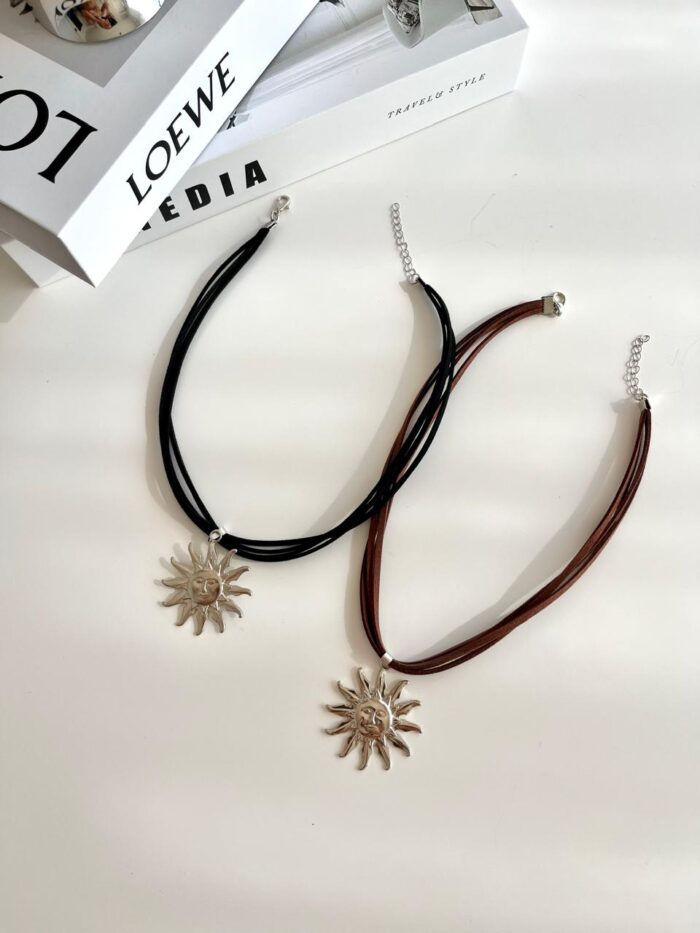 Choker Sun