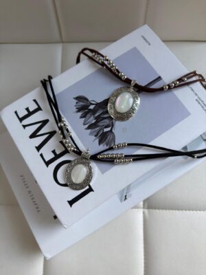 Collar Wila